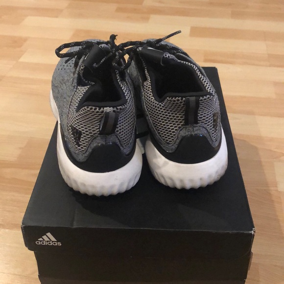 Running sneakers - Picture 3 of 4